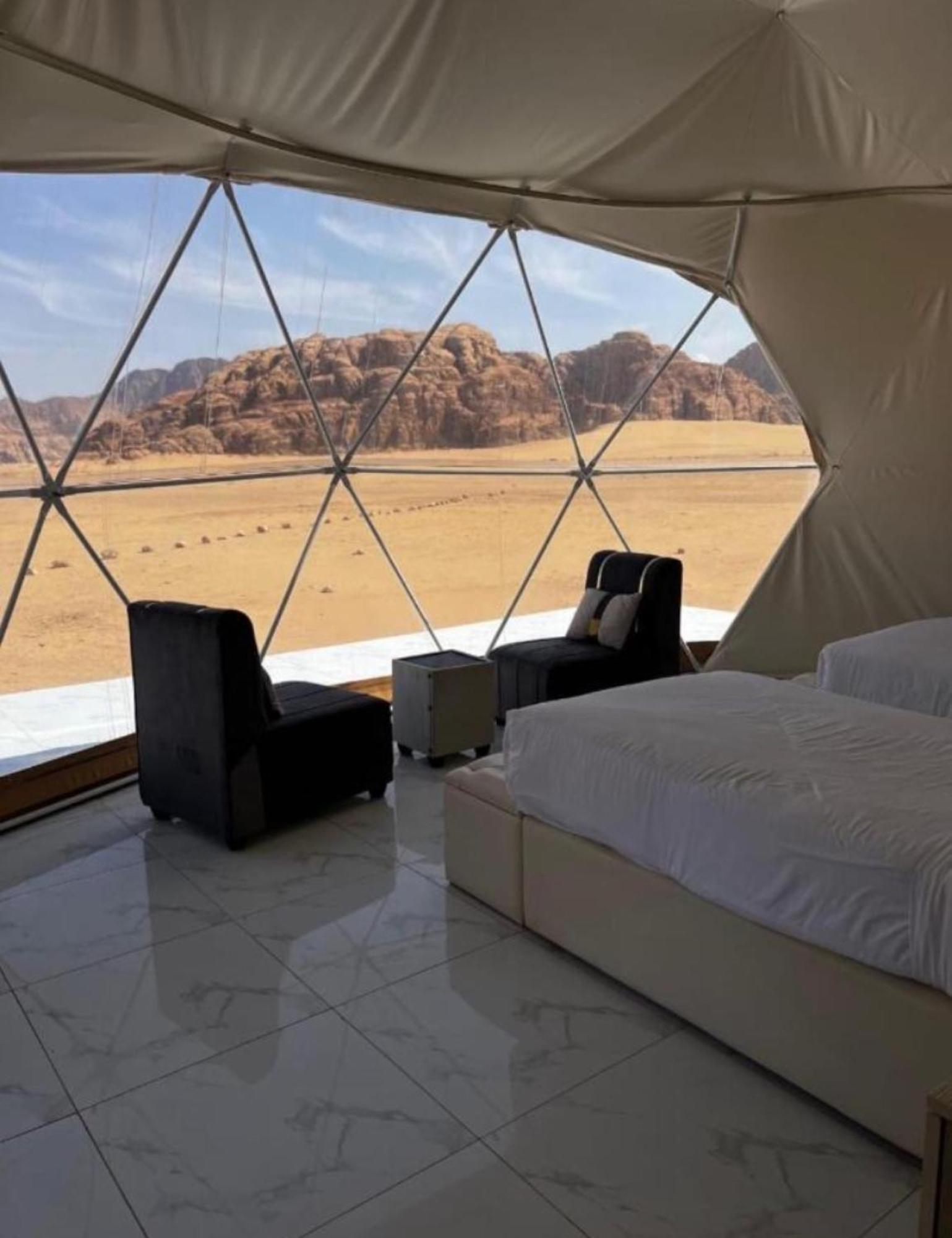 Julia Rum Luxury Camp 瓦迪拉姆 外观 照片