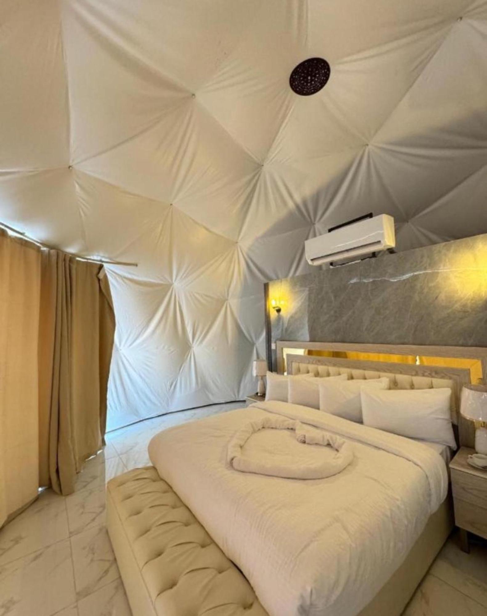 Julia Rum Luxury Camp 瓦迪拉姆 外观 照片